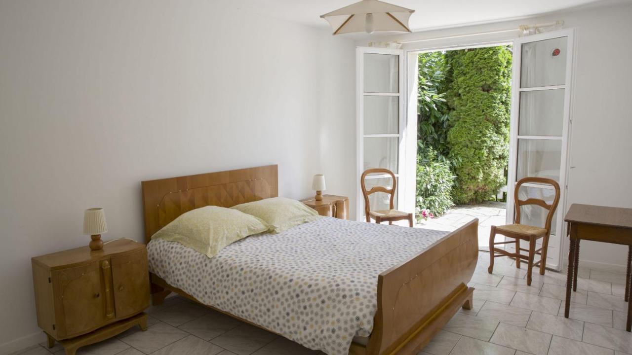 Chez Pierre Bed & Breakfast Remoncourt Rom bilde